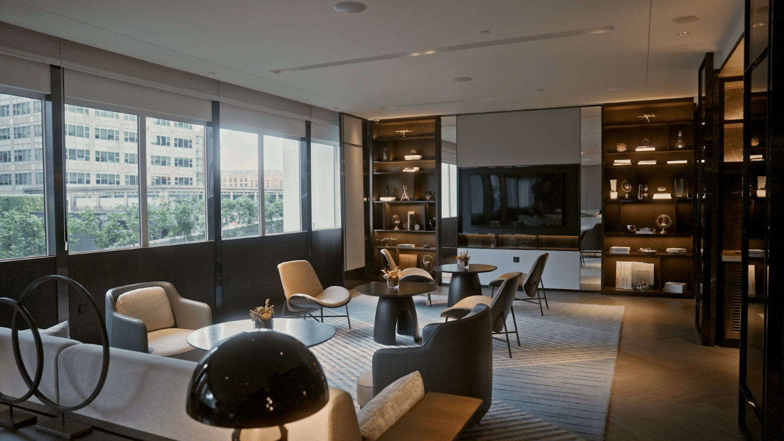 Large meeting room 